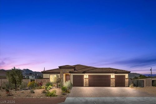 5741 N Park St, Las Vegas, NV, 89149-2304 | Card Image