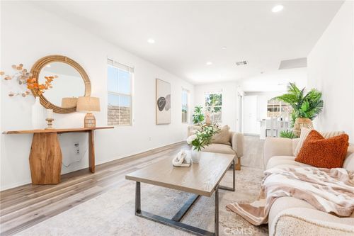 8254 Lily Dr, Rosemead, CA, 91770-4222 | Card Image