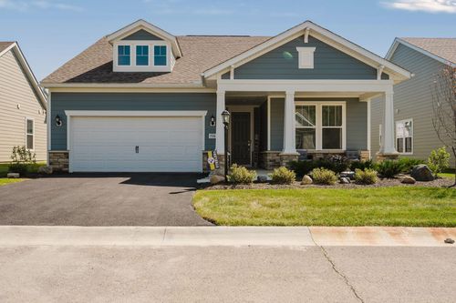 726 Oldcastle Rd, Lewis Center, OH, 43035-4403 | Card Image