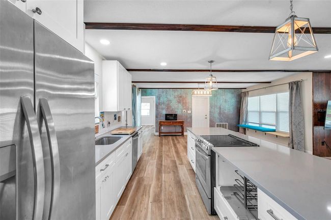 2009 Cleveland St, House other with 3 bedrooms, 2 bathrooms and null parking in CLEARWATER FL | Image 9
