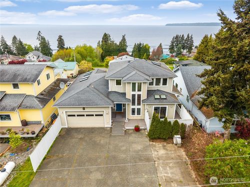 8745 Semiahmoo Dr, Blaine, WA, 98230-9355 | Card Image