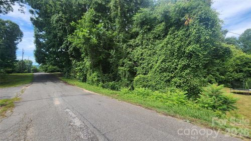 202 Wilson Drive, Morganton, NC, 28655 | Card Image