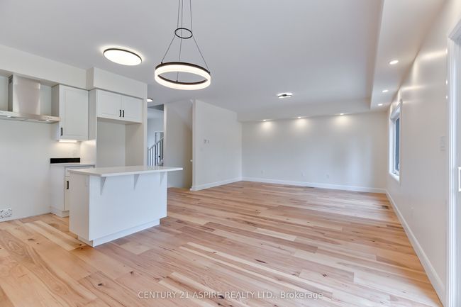 94C Frontenac Cres, House attached with 3 bedrooms, 3 bathrooms and 1 parking in Deep River ON | Image 23
