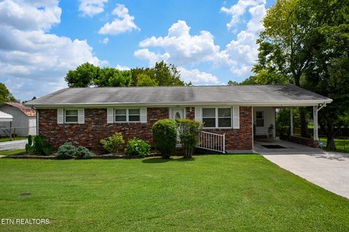 220 Pinedale St, Maryville, TN, 37801 | Card Image