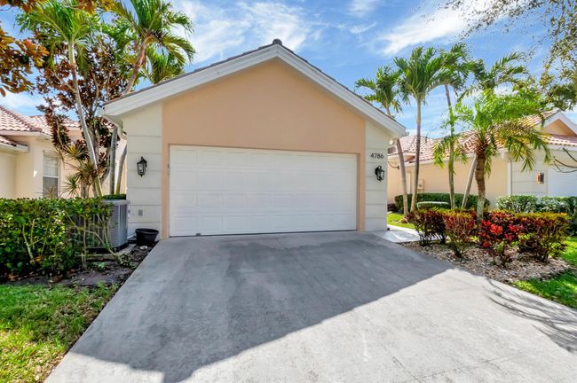 4786 Temple Dr, House other with 3 bedrooms, 2 bathrooms and null parking in Delray Beach FL | Image 7