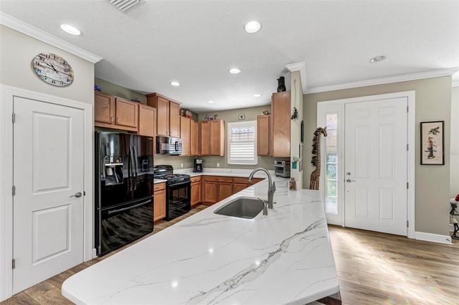 5016 Savona Run, House other with 2 bedrooms, 2 bathrooms and null parking in BRADENTON FL | Image 10