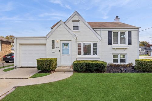 601 Homestead Rd, La Grange Park, IL, 60526-5711 | Card Image