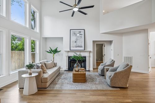 1113B Biltmore Dr, Nashville, TN, 37204-4163 | Card Image