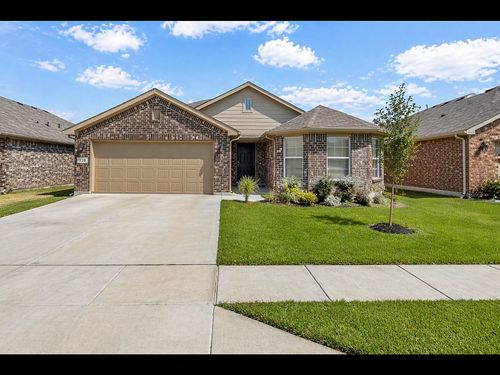 220 Abingdon St, Azle, TX, 76020-3280 | Card Image