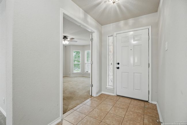 9606 Mediator Run, House other with 4 bedrooms, 4 bathrooms and null parking in Converse TX | Image 4