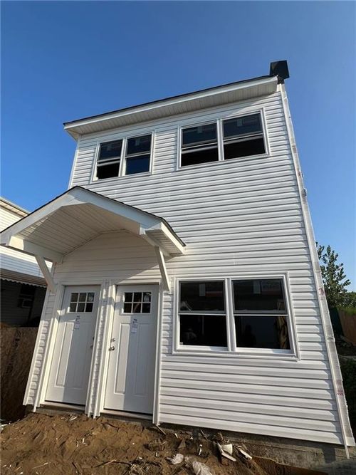 1472 Blake Ave, Brooklyn, NY, 11208-4212 | Card Image