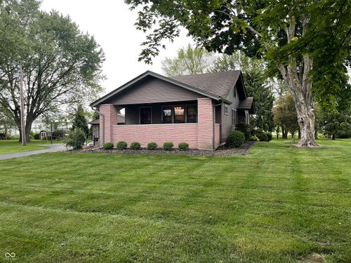 9467 N Michigan Rd, Fairland, IN, 46126-9525 | Card Image