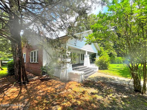 201 N 4th St, Pinetops, NC, 27864-8854 | Card Image