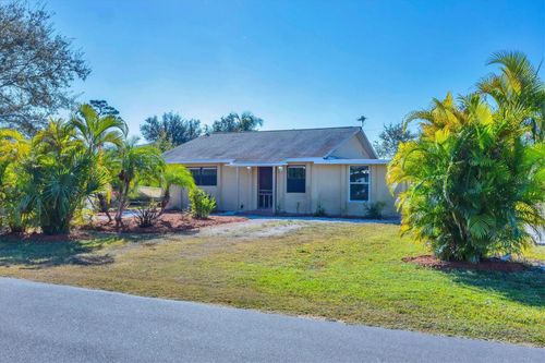 831 E 1st St, Englewood, FL, 34223-4446 | Card Image