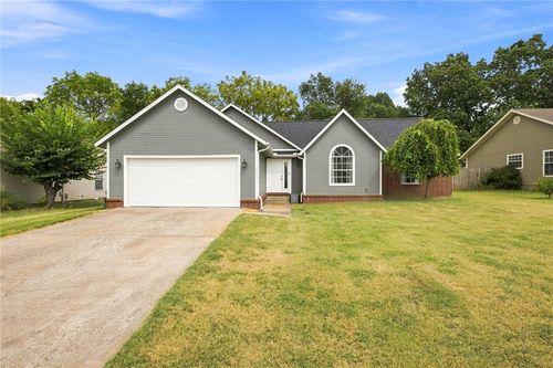 1856 N Salem Rd, Fayetteville, AR, 72704-8805 | Card Image