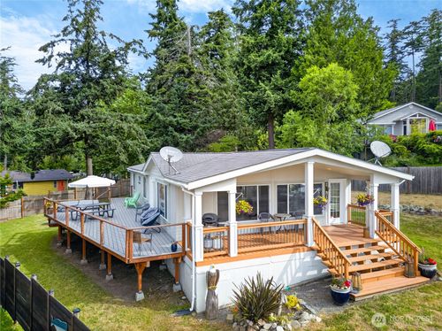 7404 Guemes Pl, Anacortes, WA, 98221-9097 | Card Image