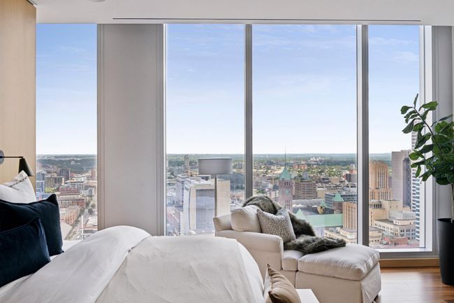 UNIT-3101 - 255 Hennepin Ave, Condo with 1 bedrooms, 2 bathrooms and null parking in Minneapolis MN | Image 43