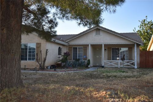 10552 Villa St, Adelanto, CA, 92301-3845 | Card Image