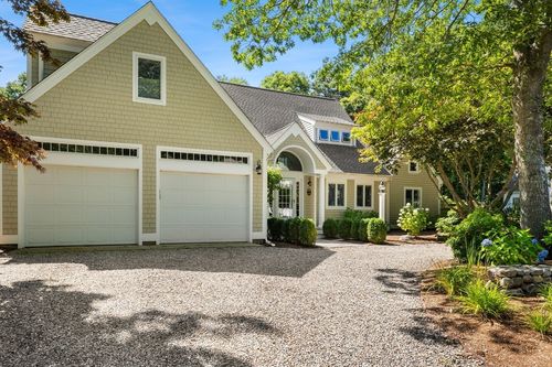 13 Driftwood Cir, Mashpee, MA, 02649-4027 | Card Image