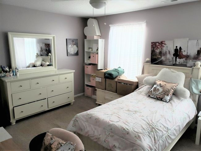 Bedroom 3 also a WI closet | Image 14