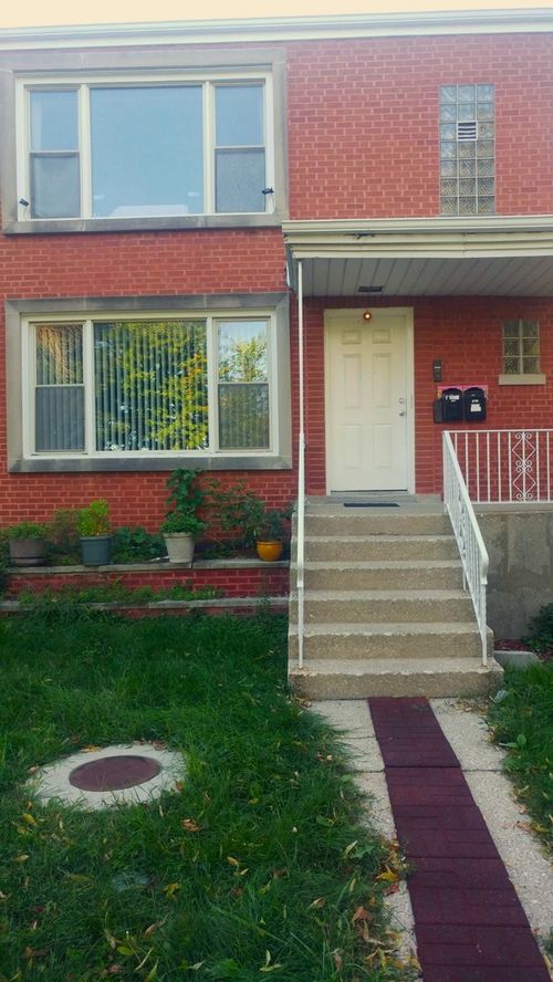 6104 N Oakley Ave, Chicago, IL, 60659-3361 | Card Image