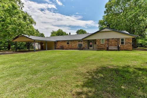 881 County Street 2938, Tuttle, OK, 73089-2416 | Card Image