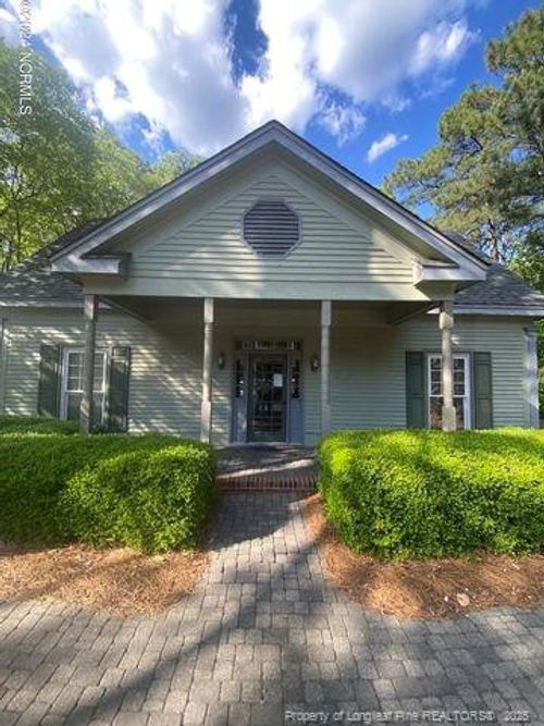 20 Parker Ln, Pinehurst, NC, 28374-7919 | Card Image