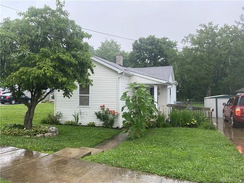 319 Home Ave, Xenia, OH, 45385-5519 | Card Image