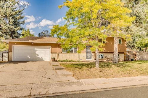 3710 Mesa Grande Dr, Colorado Springs, CO, 80918-2820 | Card Image