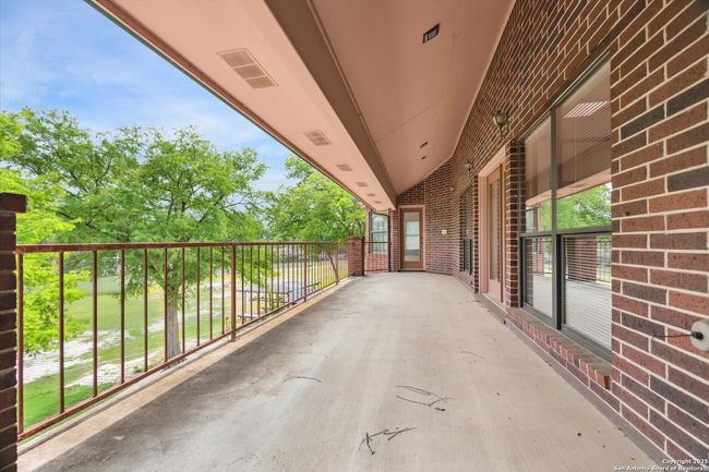640 Woodlake Dr, House other with 5 bedrooms, 5 bathrooms and null parking in Mcqueeney TX | Image 41