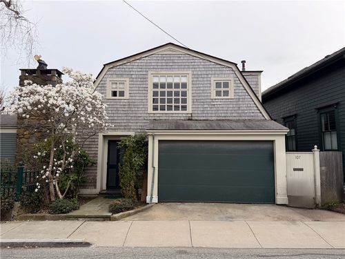 107 John St, Newport, RI, 02840-3107 | Card Image