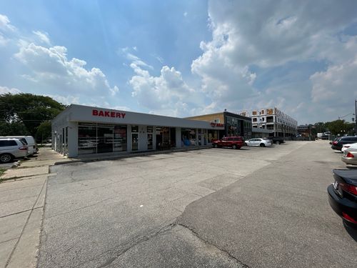 718-718 W Irving Park Rd, Bensenville, IL, 60106-1938 | Card Image