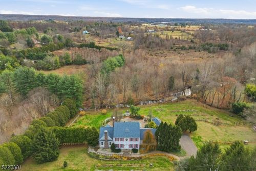 38 Larsen Rd, RINGOES, NJ, 08551-1707 | Card Image