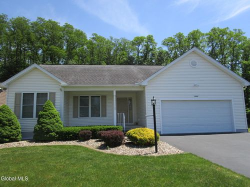 1000 Kingswood Court, Rotterdam, NY, 12303 | Card Image