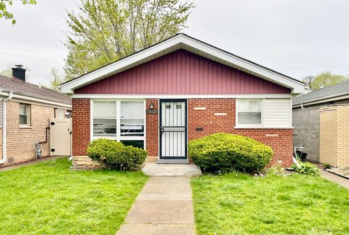 312 E 90th St, Chicago, IL, 60619-6726 | Card Image