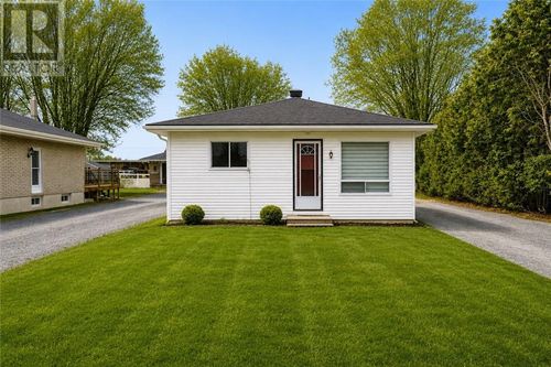 2724 Main St, Blezard Valley, ON, P0M1E0 | Card Image