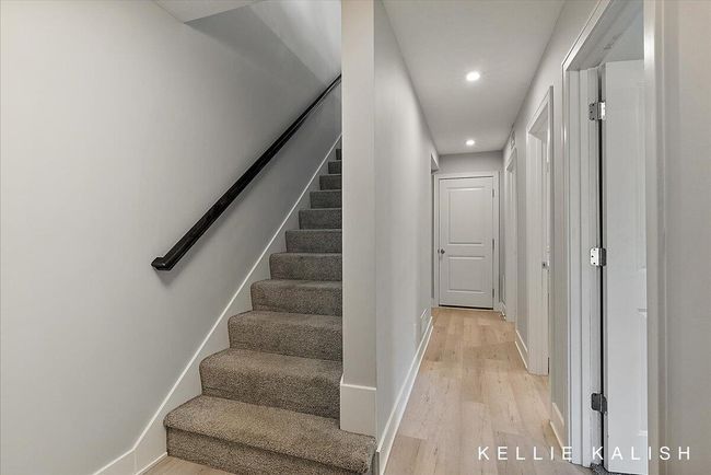 Entrance Hallway | Image 24