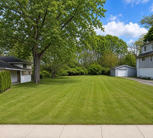 4503 Dumoulin Ave, Lisle, IL, 60532-1204 | Card Image