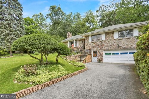 1317 Lorraine Rd, READING, PA, 19604-1939 | Card Image
