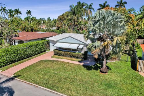 1235 Jefferson St, Hollywood, FL, 33019-1806 | Card Image