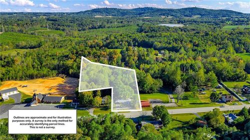 2112 Nc Highway 67, Jonesville, NC, 28642-9250 | Card Image