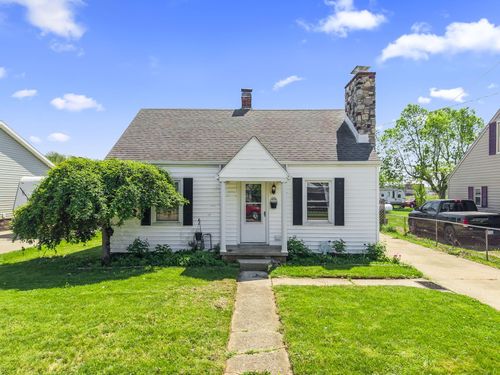 633 Floral Ave, Troy, OH, 45373-4215 | Card Image