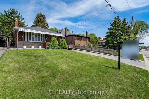 main-29 Jeanette St, Scarborough, ON, M1M3G3 | Card Image