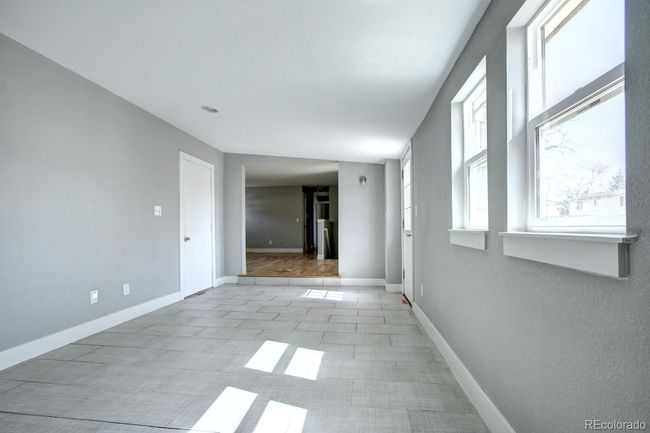 9564 W 75 Th Way, House other with 5 bedrooms, 2 bathrooms and 2 parking in Arvada CO | Image 14