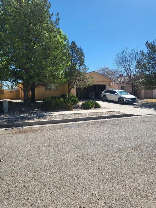 3008 Laurel Meadows Dr Ne, Rio Rancho, NM, 87144-7592 | Card Image