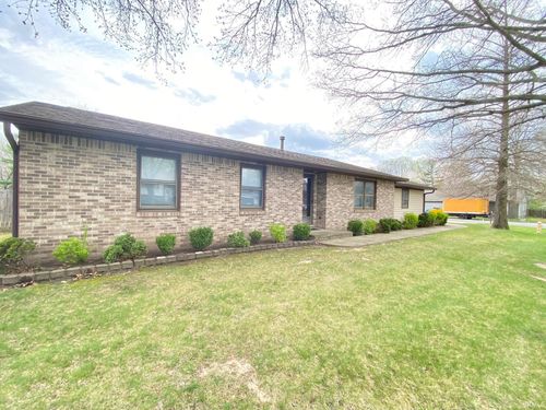 836 Foxwood Dr, Lafayette, IN, 47905-8785 | Card Image