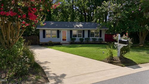 909 Bryn Mawr Ct, Apex, NC, 27502-2103 | Card Image