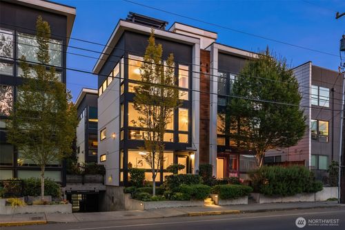 b-1140 10th Ave E, Seattle, WA, 98102-4322 | Card Image