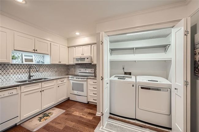 3440 Ashwood Ln, Townhouse with 3 bedrooms, 3 bathrooms and 3 parking in Atlanta GA | Image 14