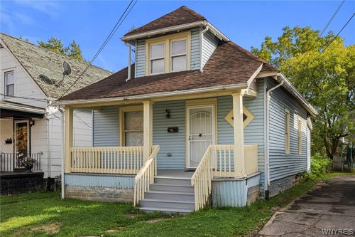39 Alma Ave, Buffalo, NY, 14215-3217 | Card Image